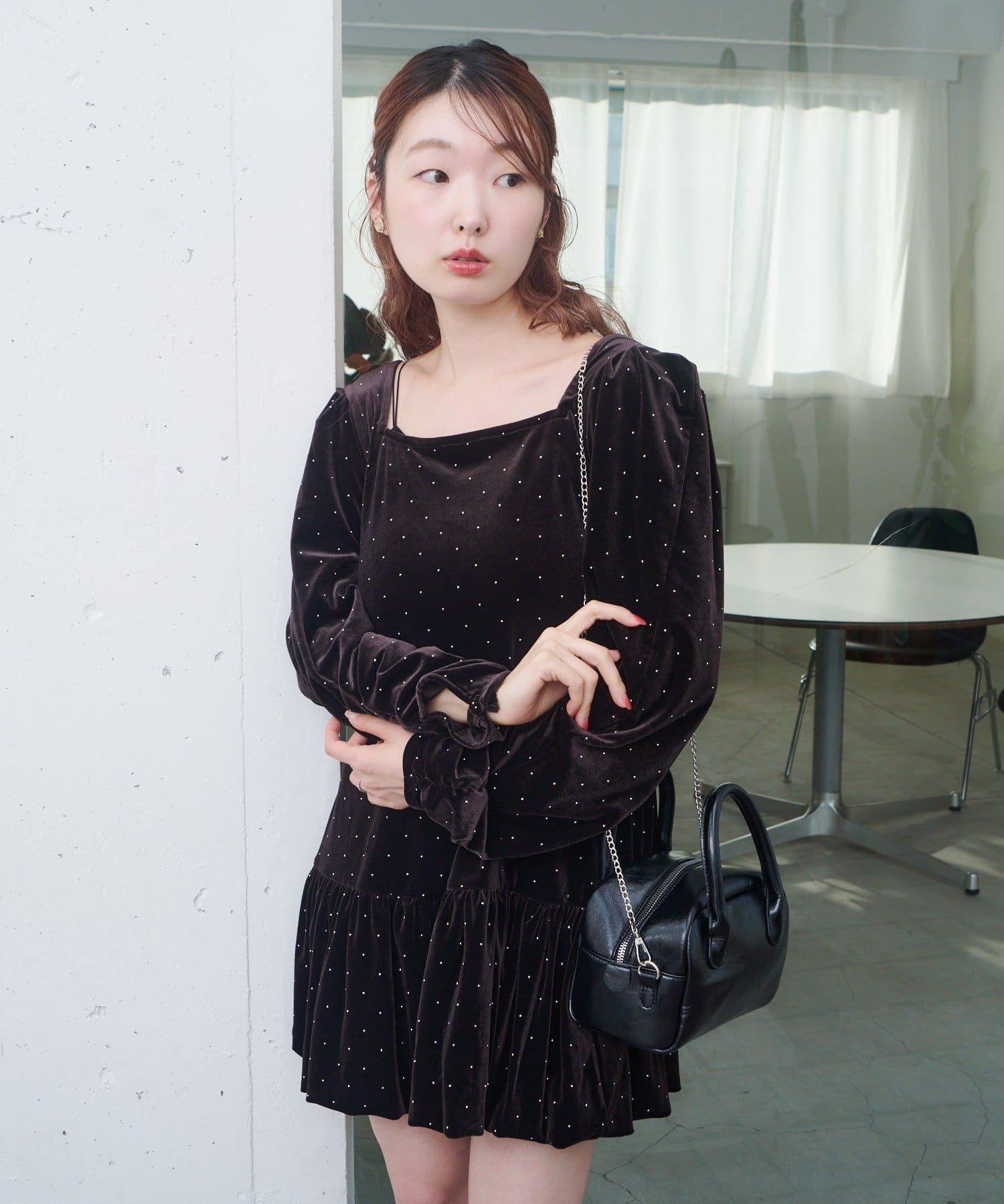 結婚式/オケージョン】ベロアスタッズミニワンピース | Kastane