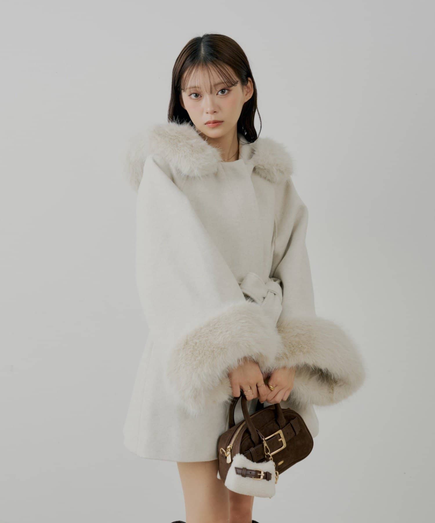 ファー付きフード襟マルチwayケープコート | Chico(チコ)レディース