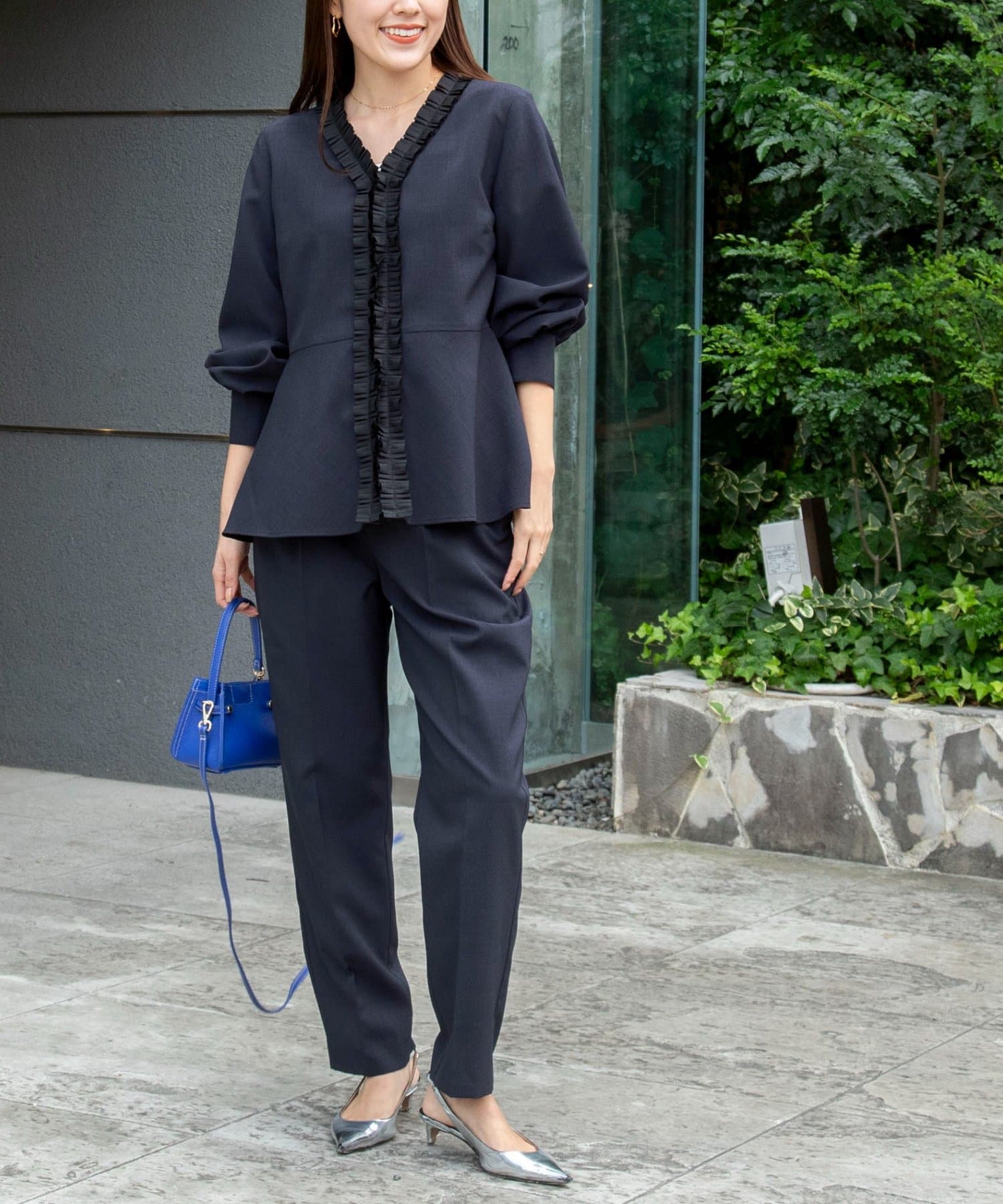 セットアップ対応》ウォッシャブル衿プリーツペプラムブラウス