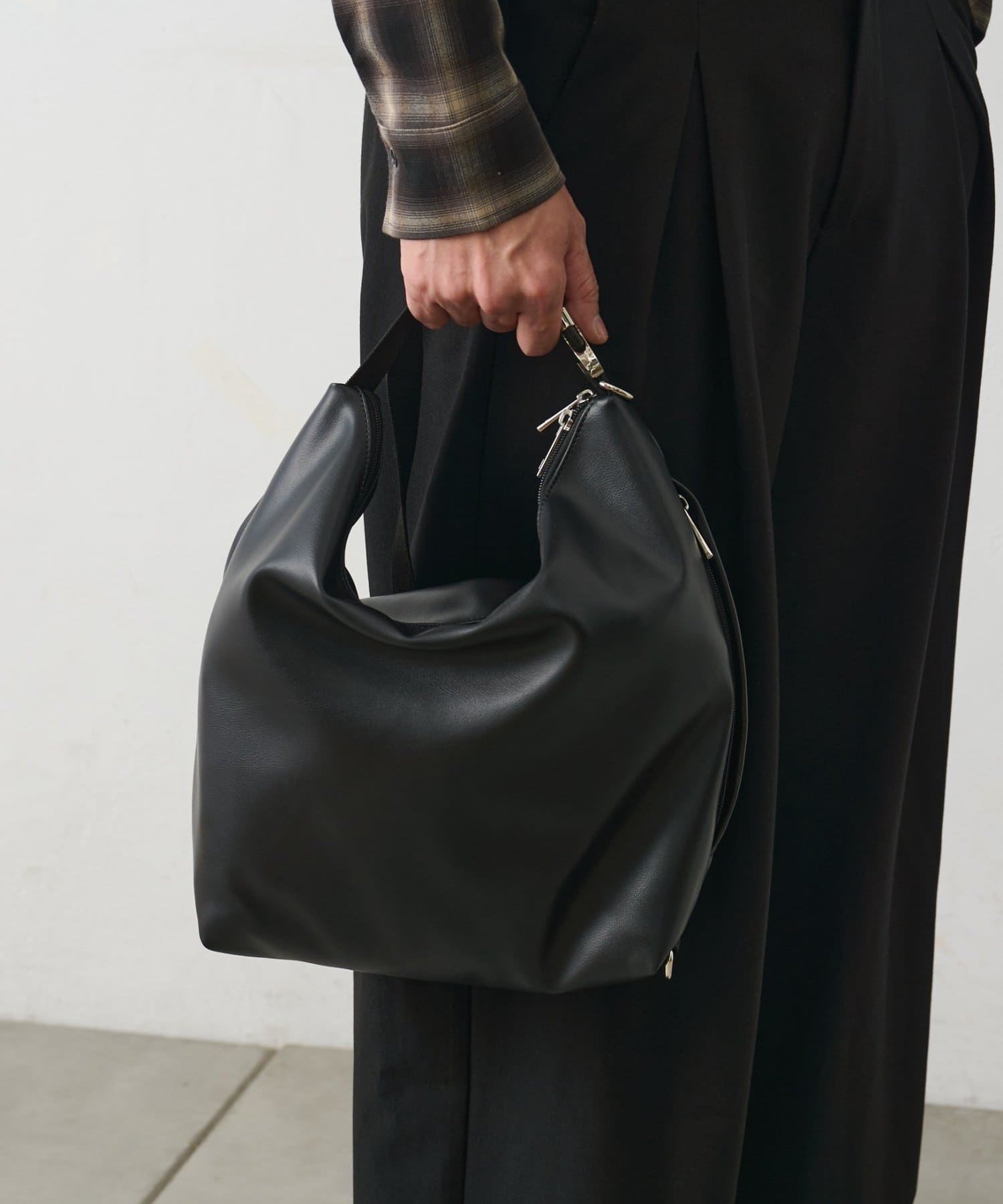 UNISEX】3WAYクロスボディバッグ | COLONY 2139(コロニー トゥーワン