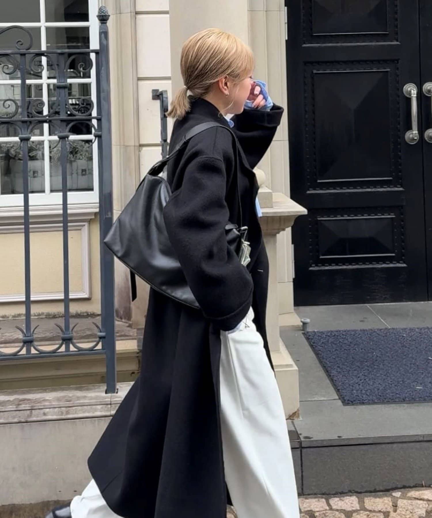 SNS総再生数800万突破！本革/軽量》2WAYレザーショルダーバッグ | ear