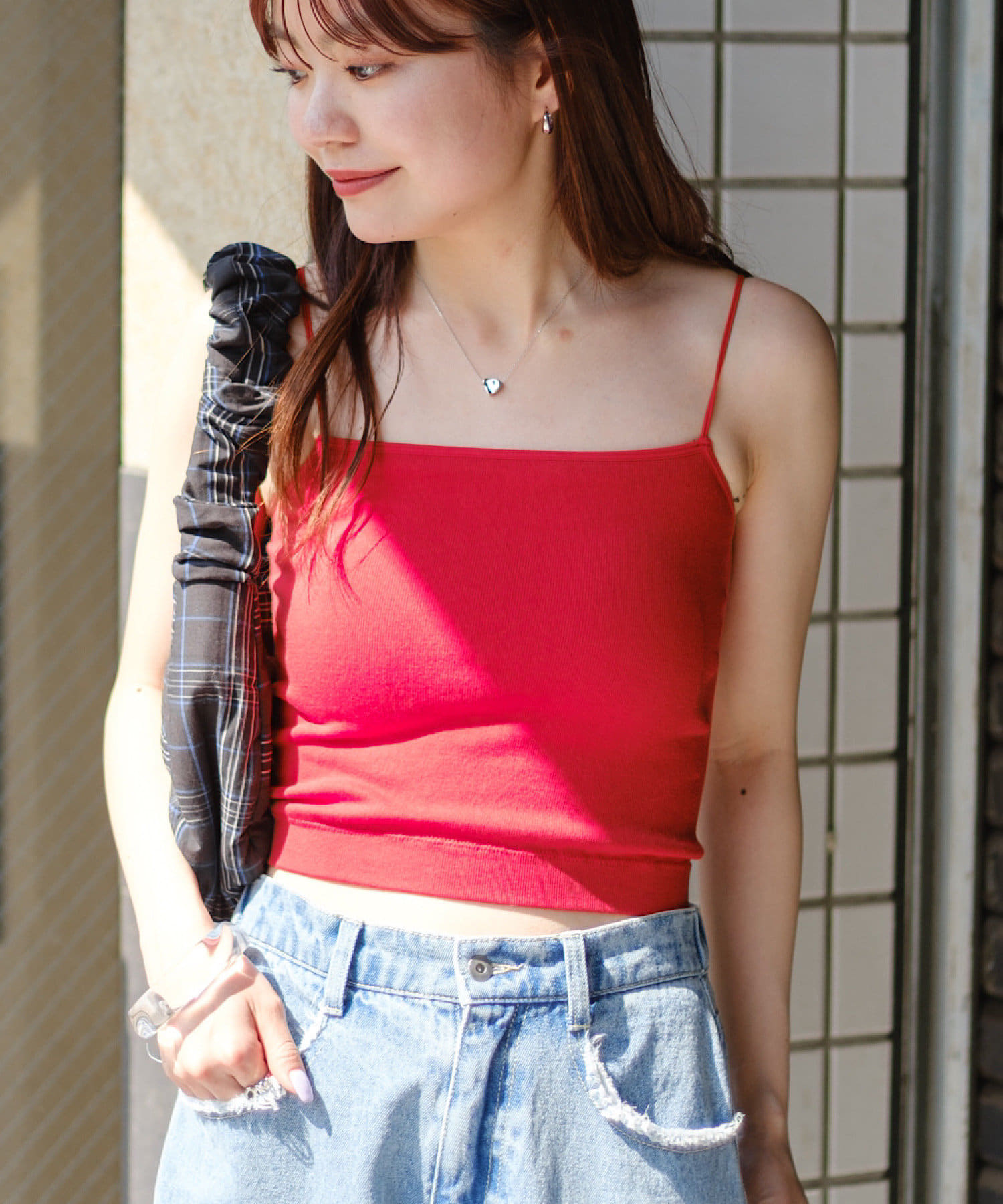 新色追加/カラバリ豊富】カップ付きクロップドブラキャミ | Kastane