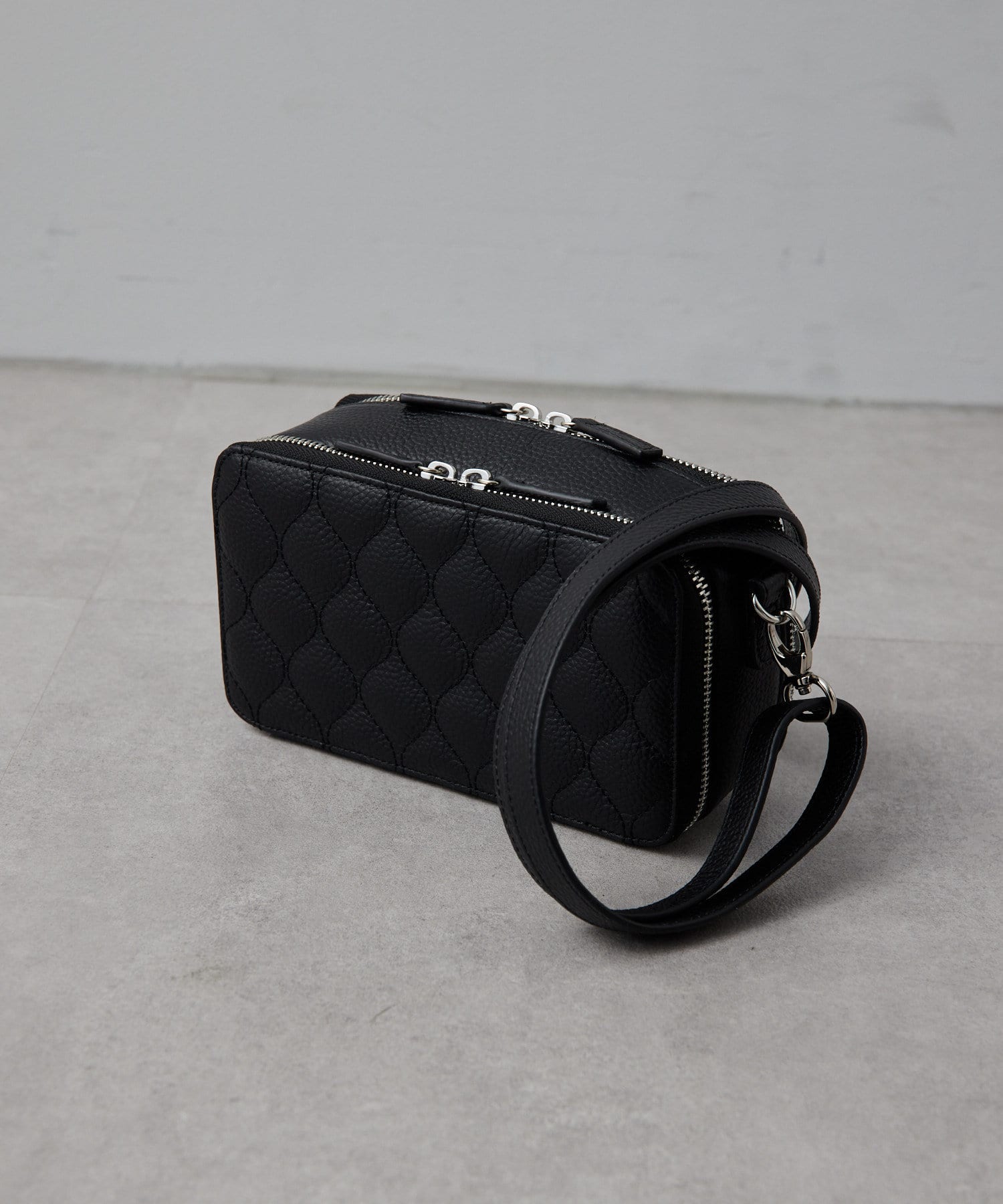 付け替え可能！ベルト2本付き/リバイバル/本革》整理整頓/ウォレット