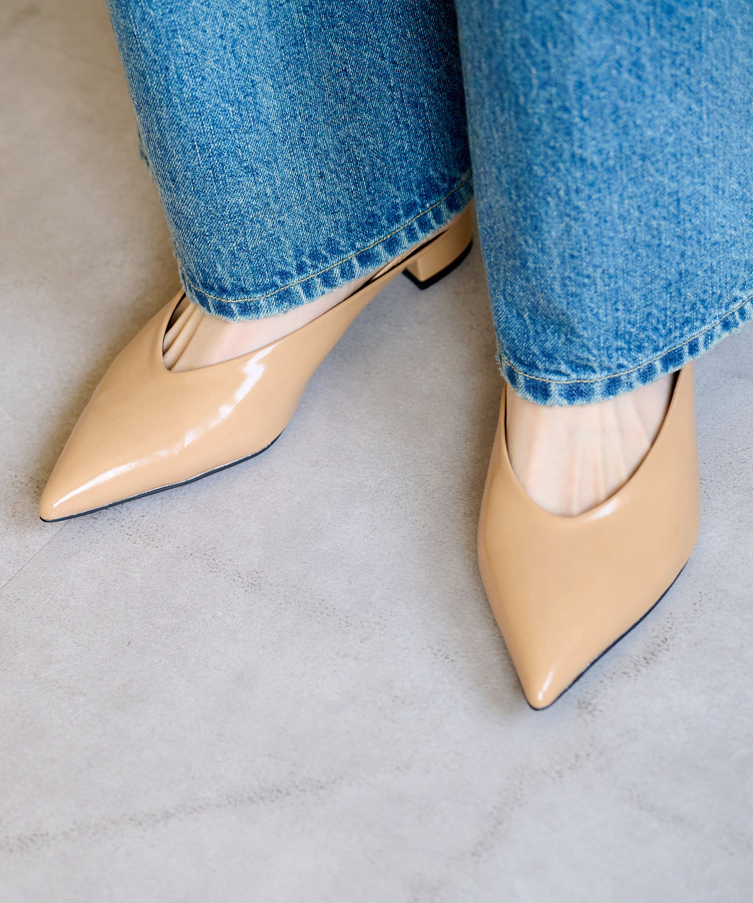 オケージョンスタイルにも活躍◎】ポインテッドトゥミュール