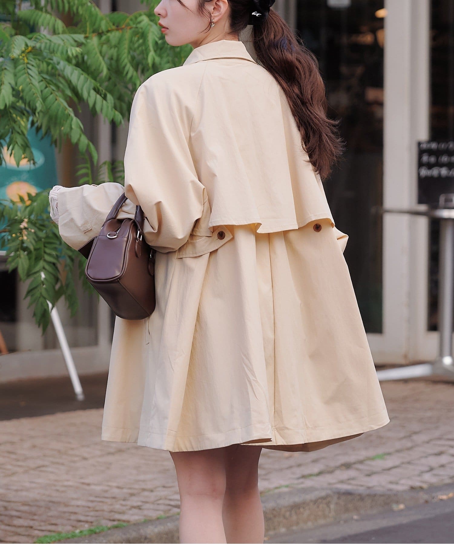 バックギャザートレンチコート | Kastane(カスタネ)レディース | PAL