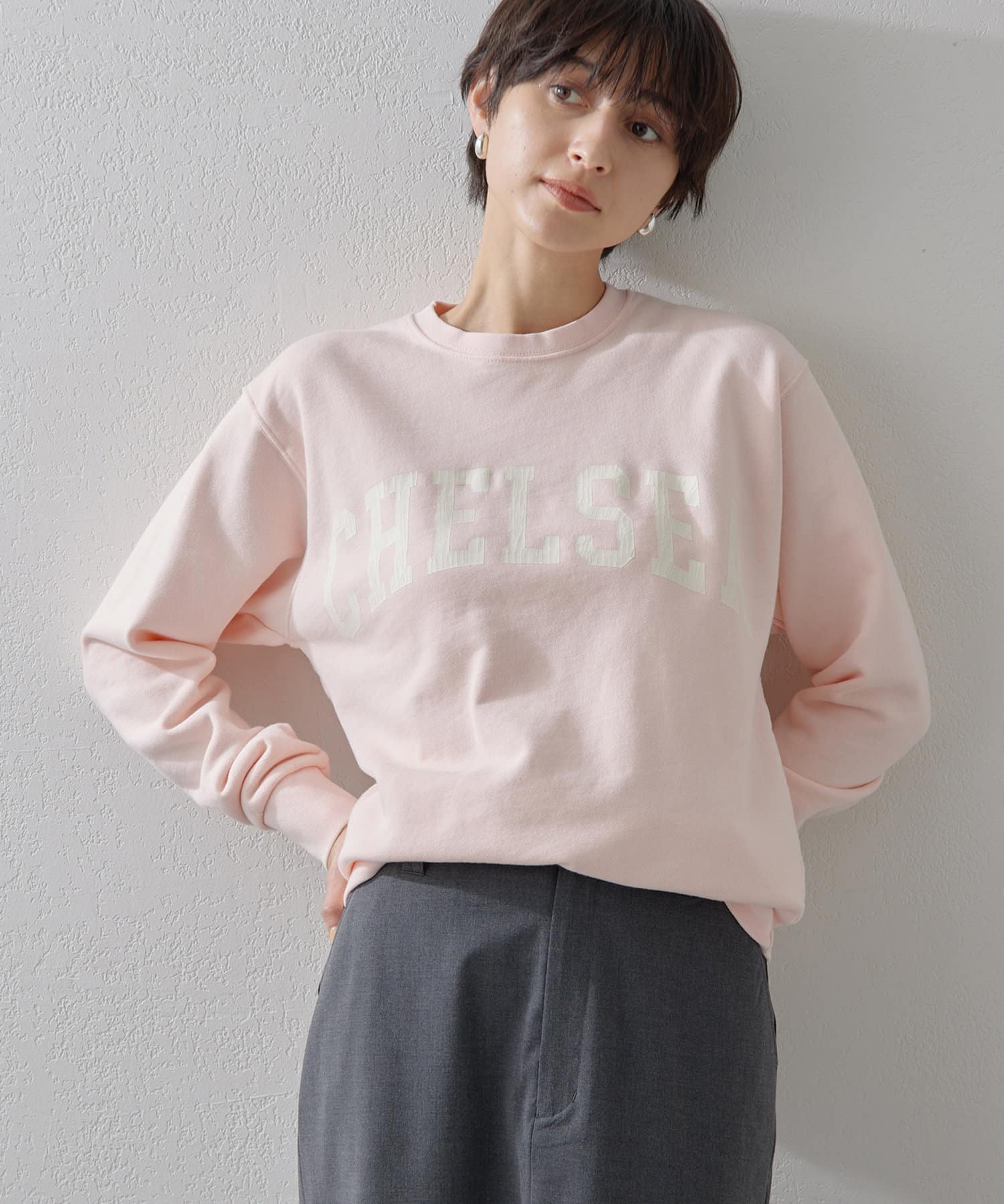 CHELSEAロゴスウェット | Whim Gazette(ウィム ガゼット)レディース