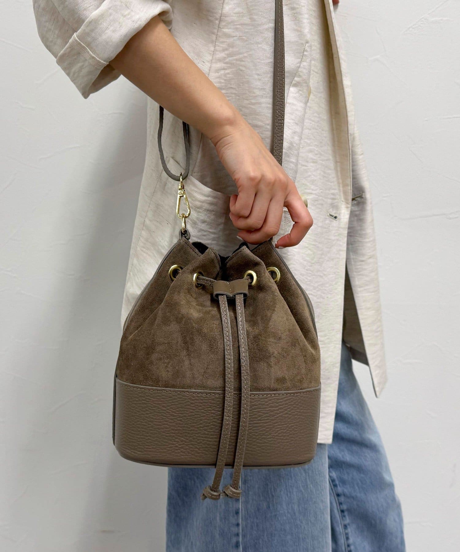 AULENTTI/オーレンティ】スエード巾着ショルダーバッグ | FREDY