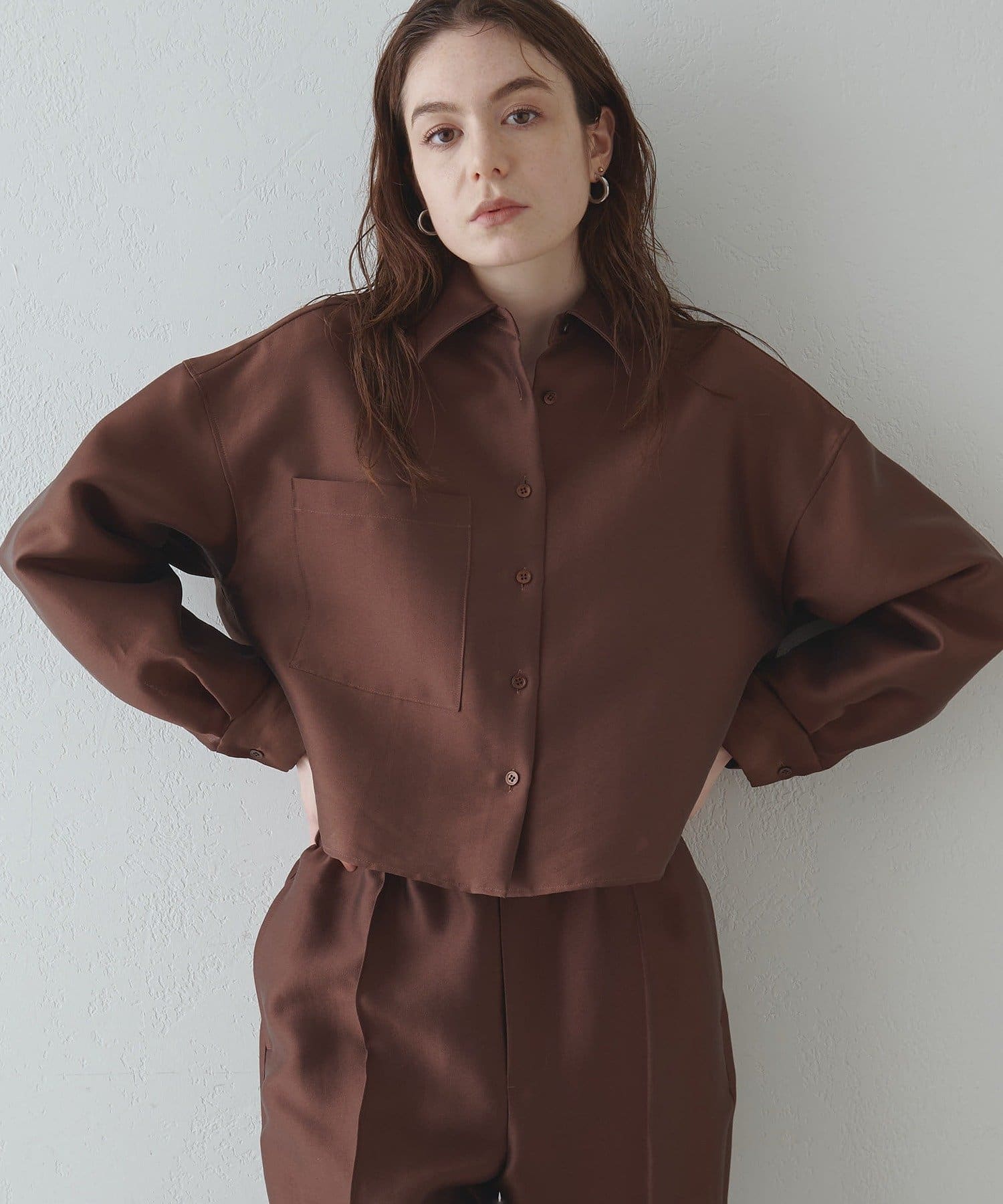 セットアップ対応可》シルキーダブルクロスクロップドシャツ | Drawing