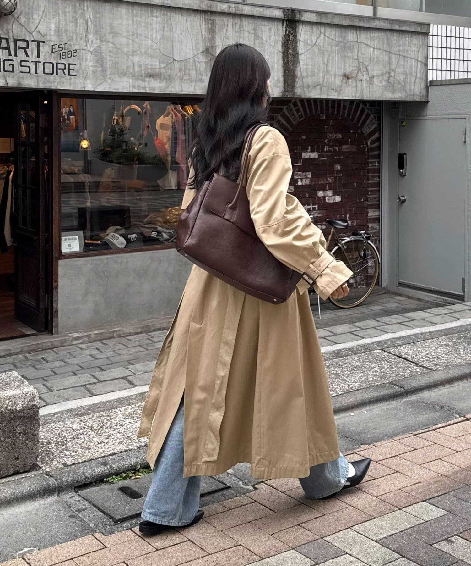 sora_522m企画】フラップデザインレザーバッグ | FREDY & GLOSTER