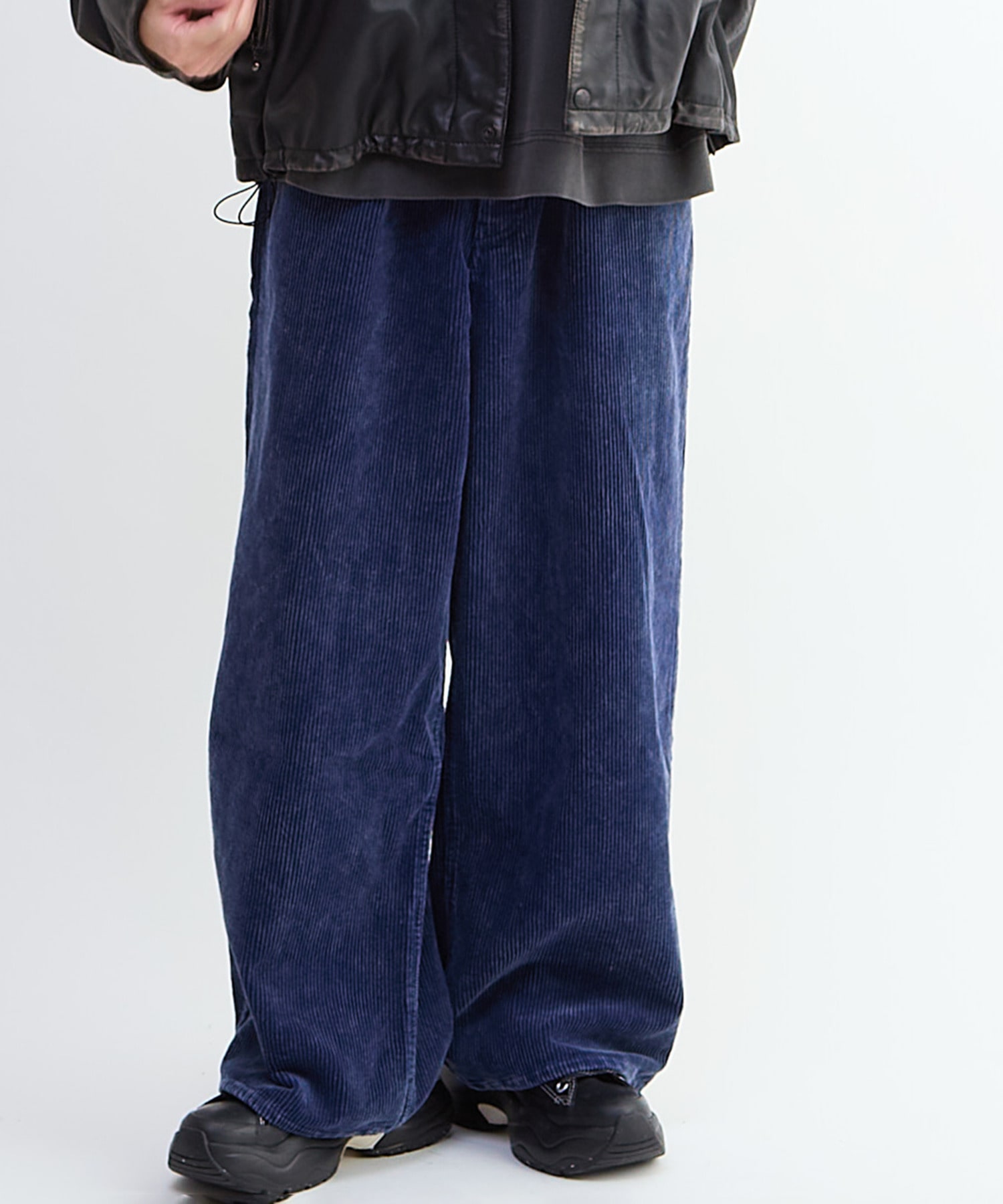 NAVY SERIES】CORDUROY WASHED WIDE PANTS (SET-UP)｜CONVERSE TOKYO