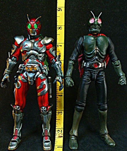 Toy Review ] S.I.C. volume 62 – Kamen Rider ZX | Locust