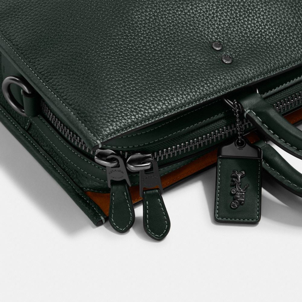 公式】COACH – コーチ | ローグ ブリーフ