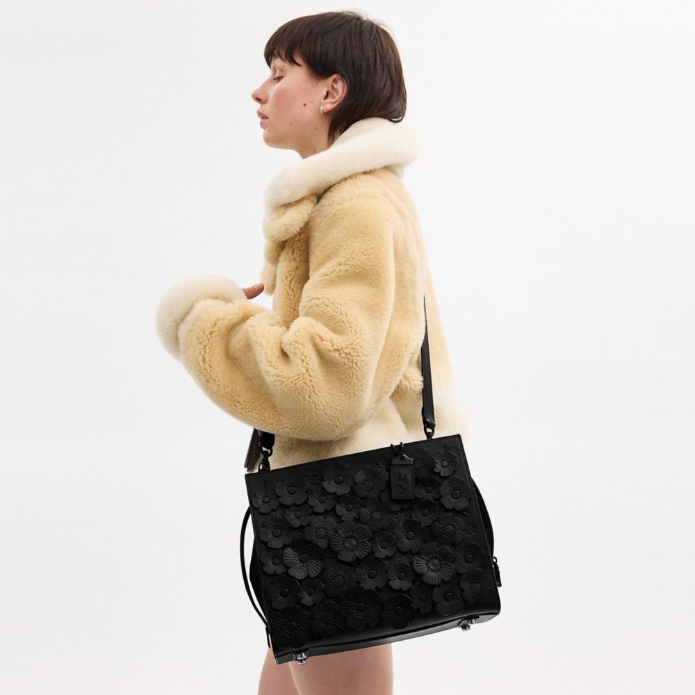 公式】COACH – コーチ | ローグ バッグ・ティー ローズ