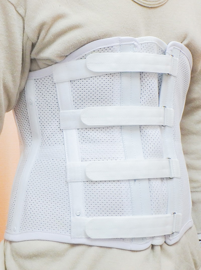 体幹装具 | 株式会社COLABO