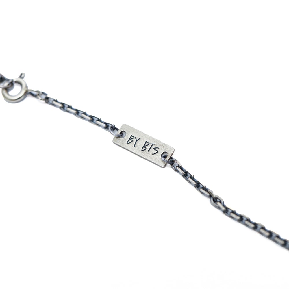 BTS 1月13日よりSUGA(シュガ) が贈る特別なアイテム登場!