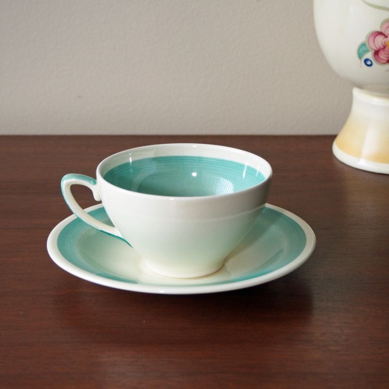 スージークーパー カップ＆ソーサー 【ドレスデンスプレイ/ グリーン