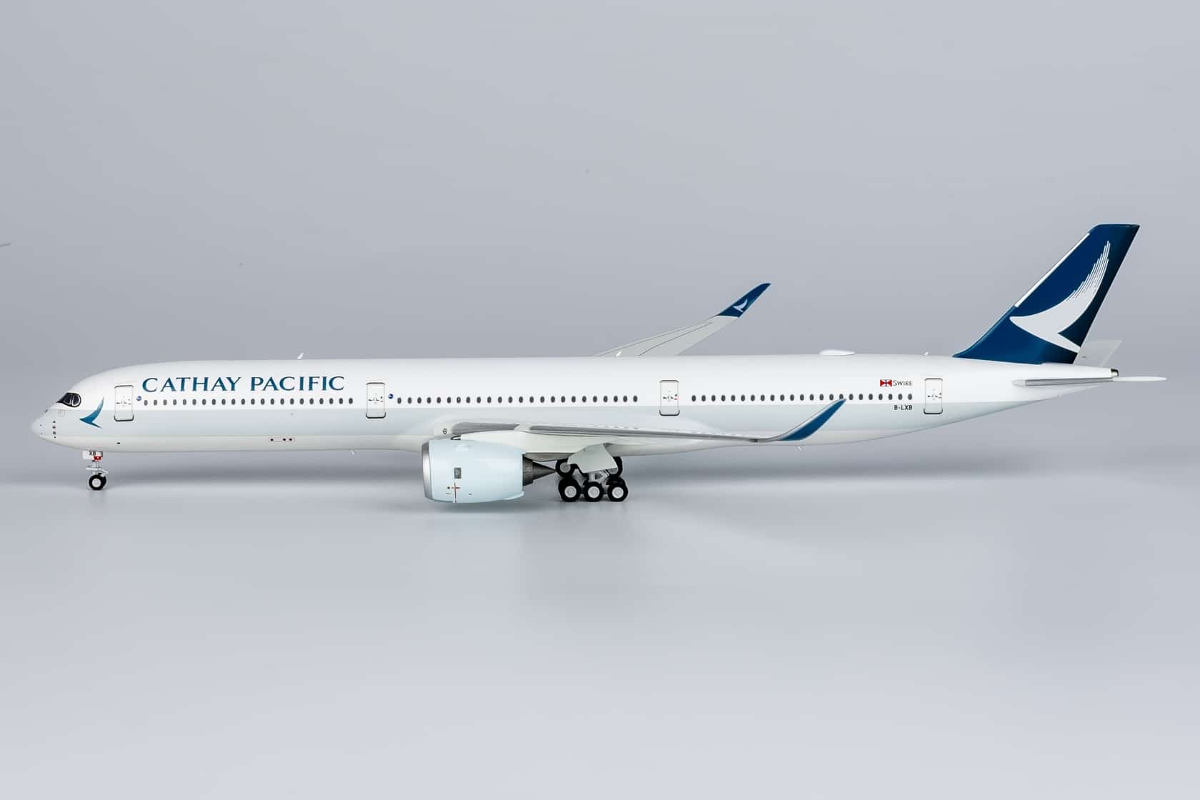 1/200 キャセイ パシフィック Airbus A350-1000 新品 エアバスA350