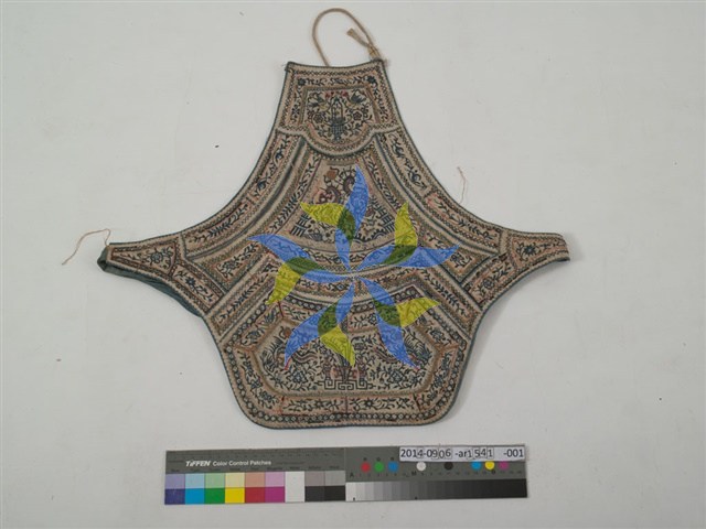 清代肚兜｜國家文化記憶庫