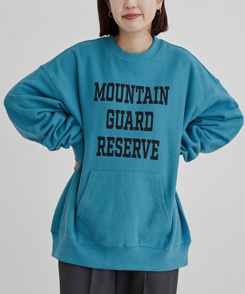 カンガルーポケットプリントスウェット