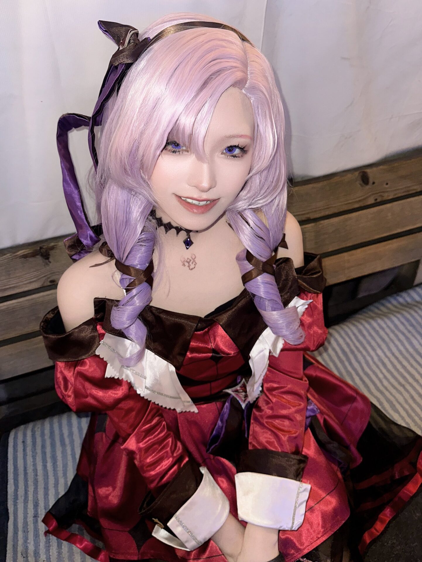 コスプレ「壱百満天原サロメ」のなり方｜衣装・ウィッグ・カラコンなど