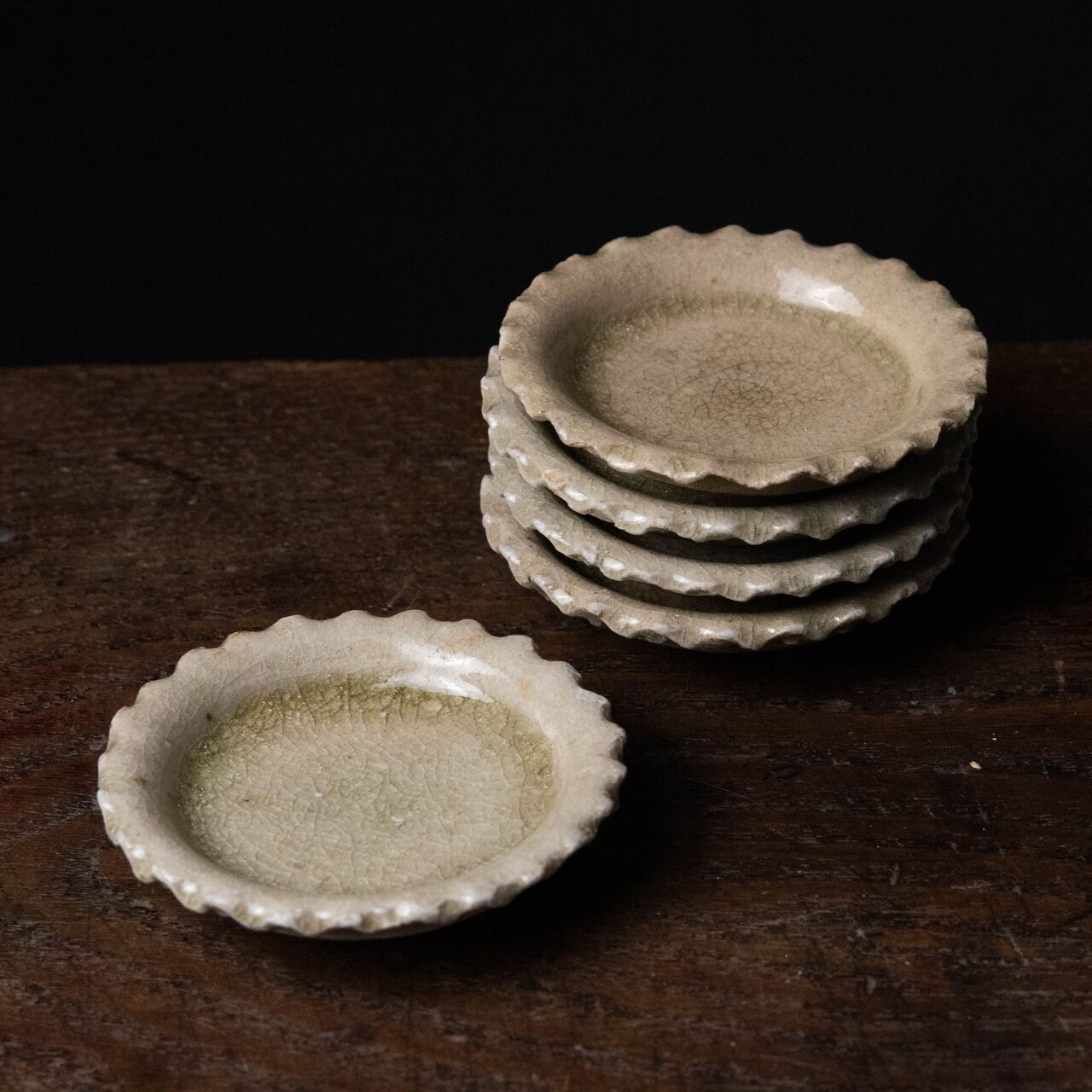 陶磁器 :: 御深井釉 輪花皿 5枚 | COTTOU.JP 骨董の通販マーケットプレイス