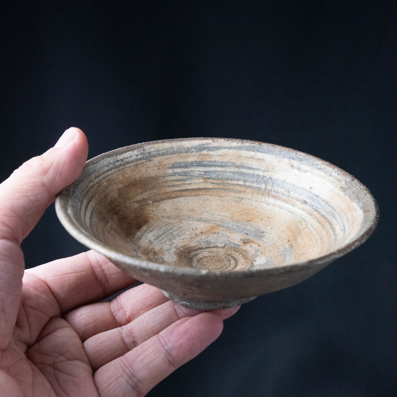 陶磁器 :: 李朝 粉青沙器 刷毛目 盃 | COTTOU.JP 骨董の通販マーケット