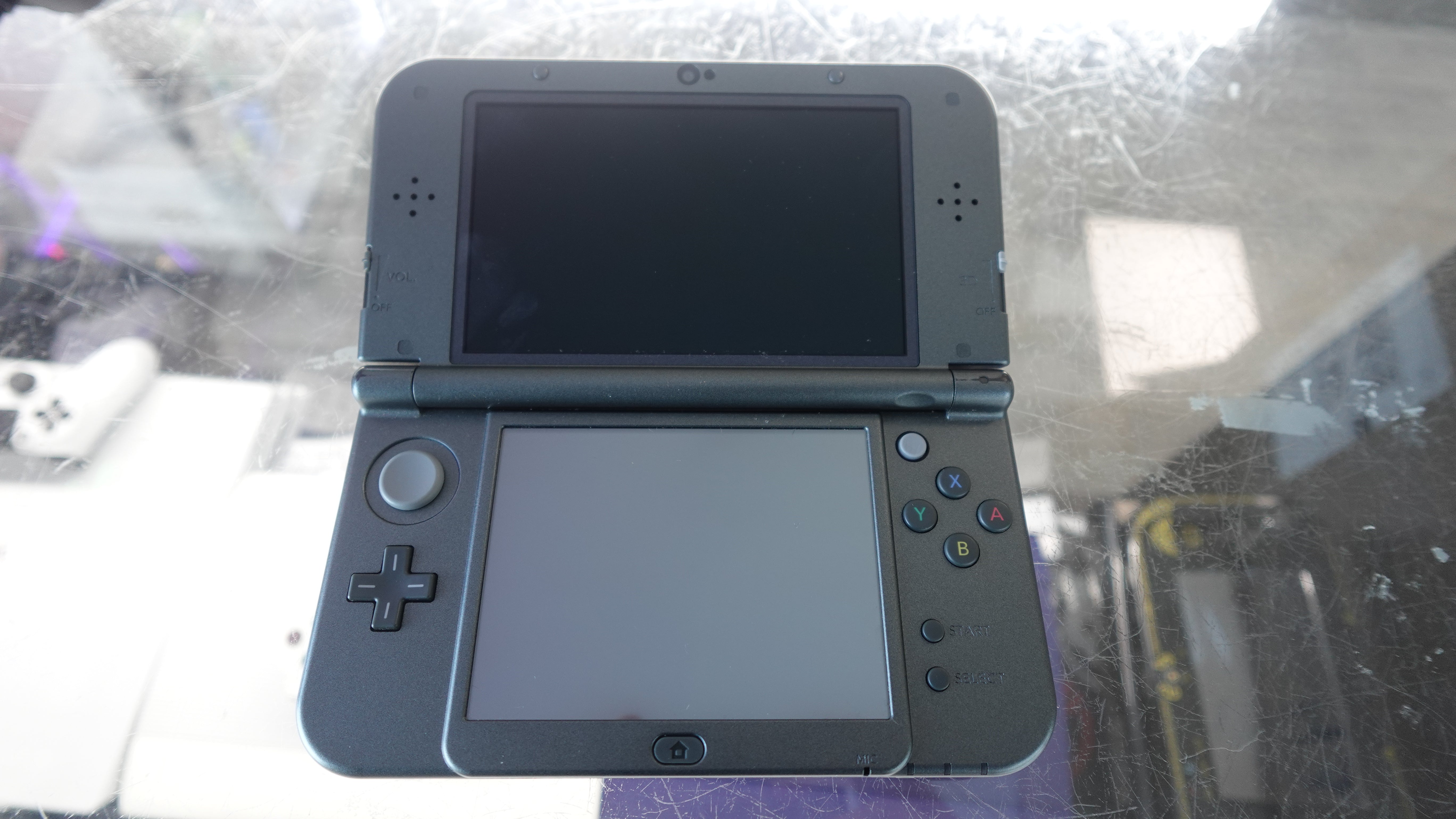 Nintendo 3DS Console CON72825 – Core Gaming