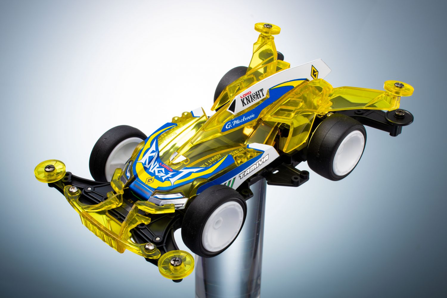 レーザーミニ四駆】コロコロ9月号にて「ロードナイト フルレーザーver