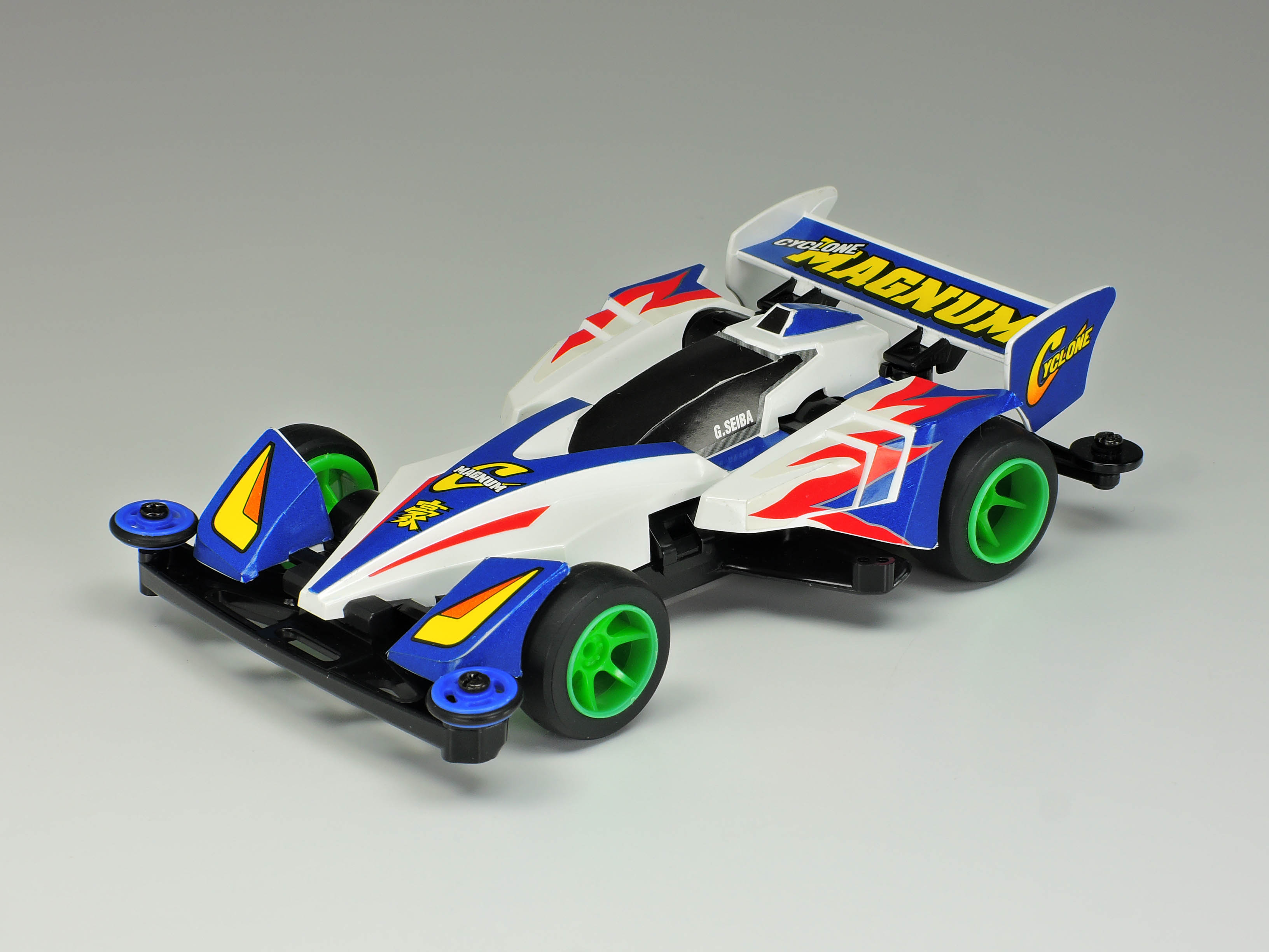 ミニ四駆歴代マシンカタログ】「サイクロンマグナム」を当時のコロコロ