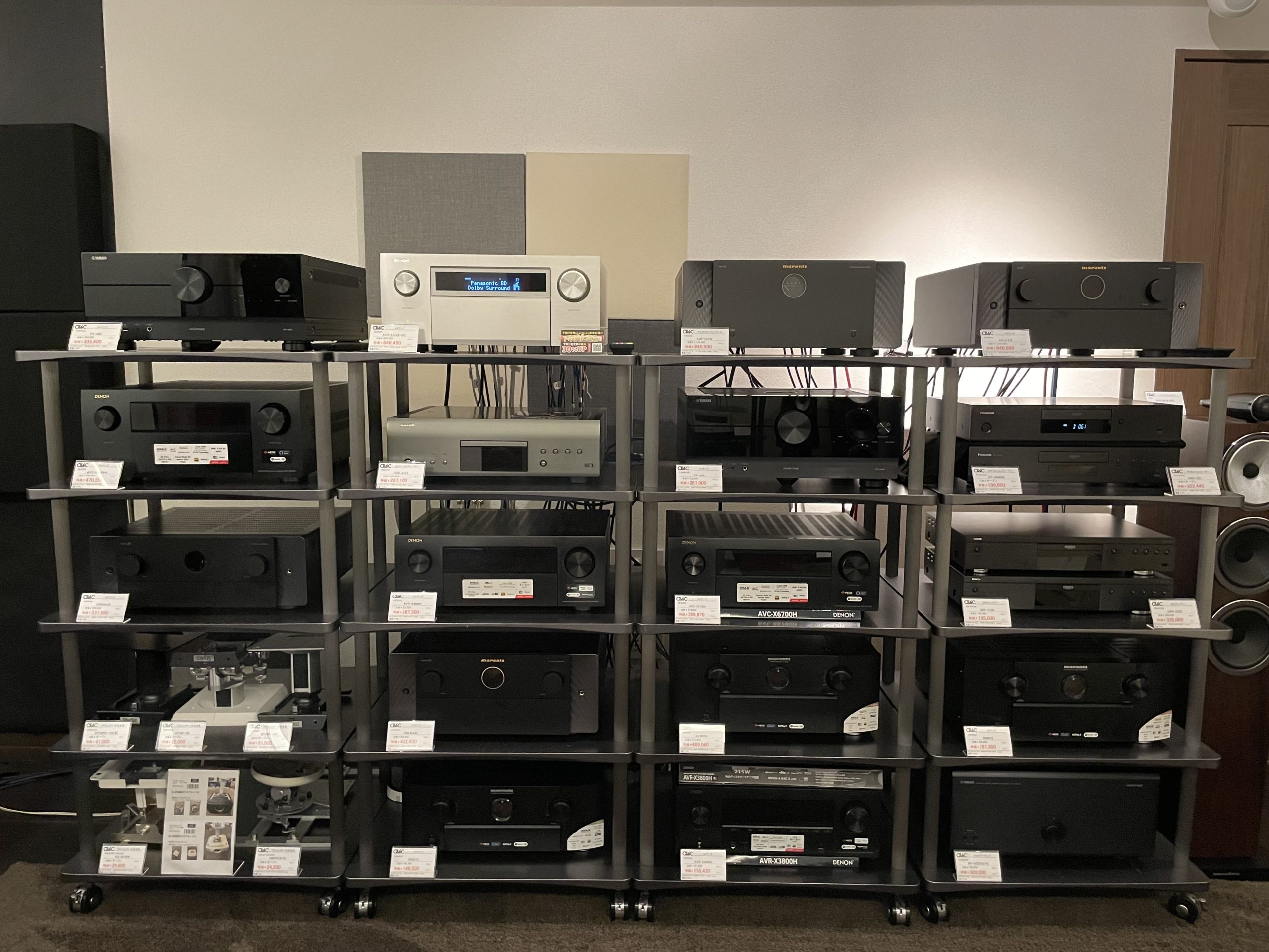 プロジェクターに次いでとなれば ホームシアターの絶対的な司令塔に