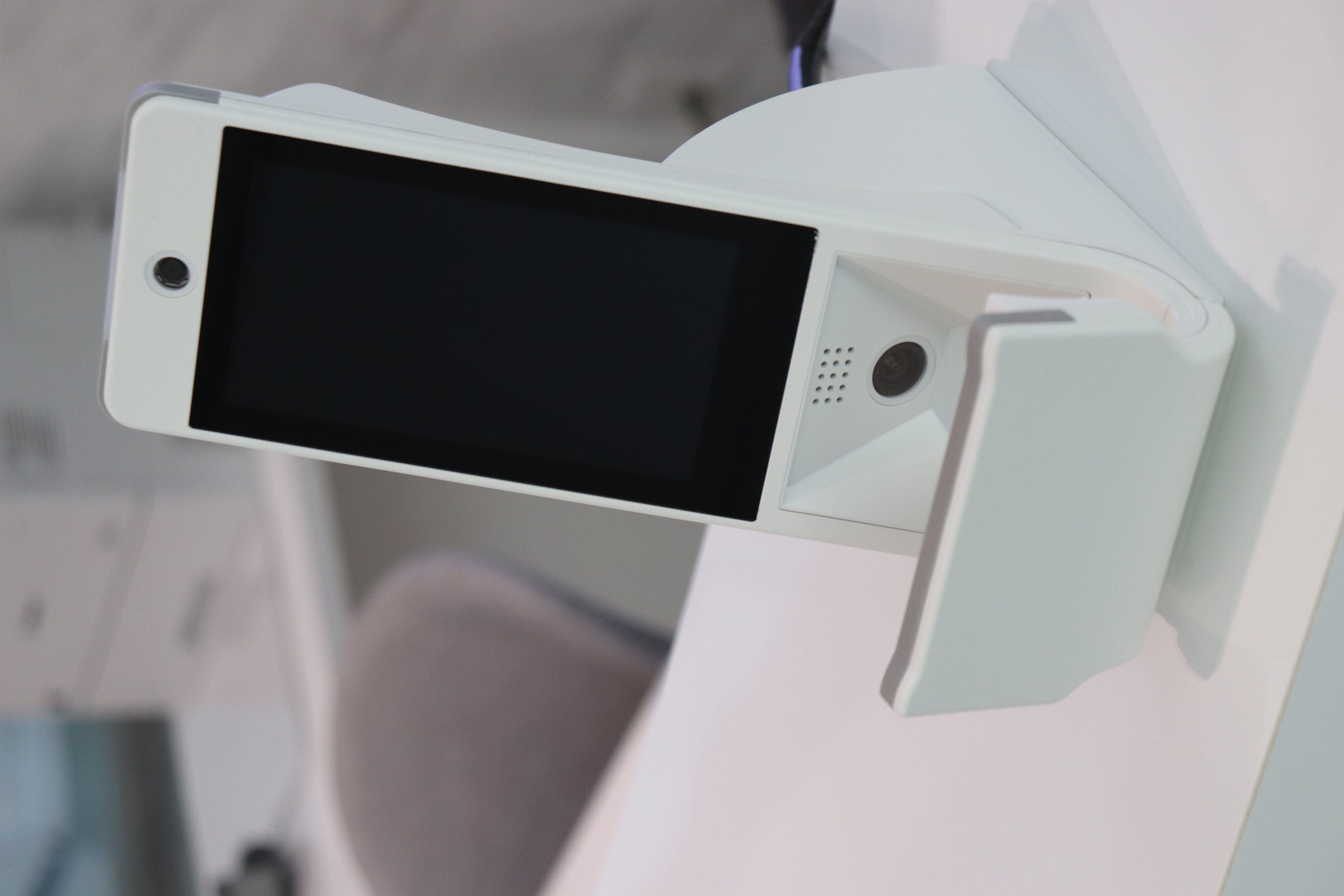 オンライン資格確認向け顔認証付きカードリーダー“Hi-CARA”の提供を