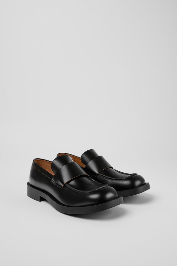 Neuman Black Loafers for Unisex - Autumn / Winter collection