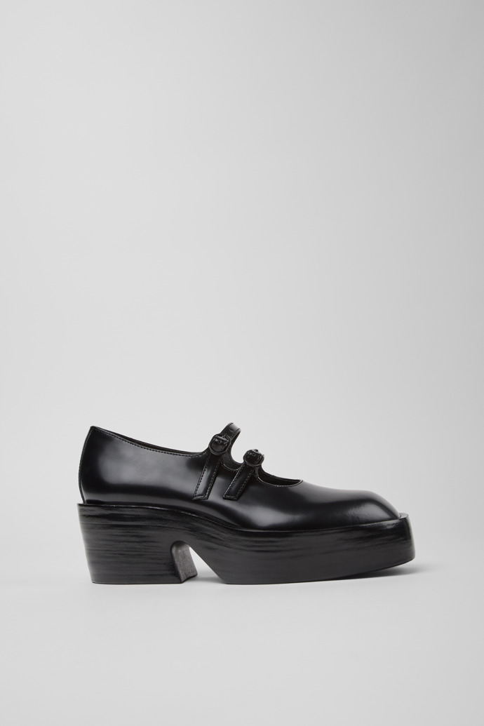 レディース カジュアルシューズ | カンペール（Camper）公式オンライン