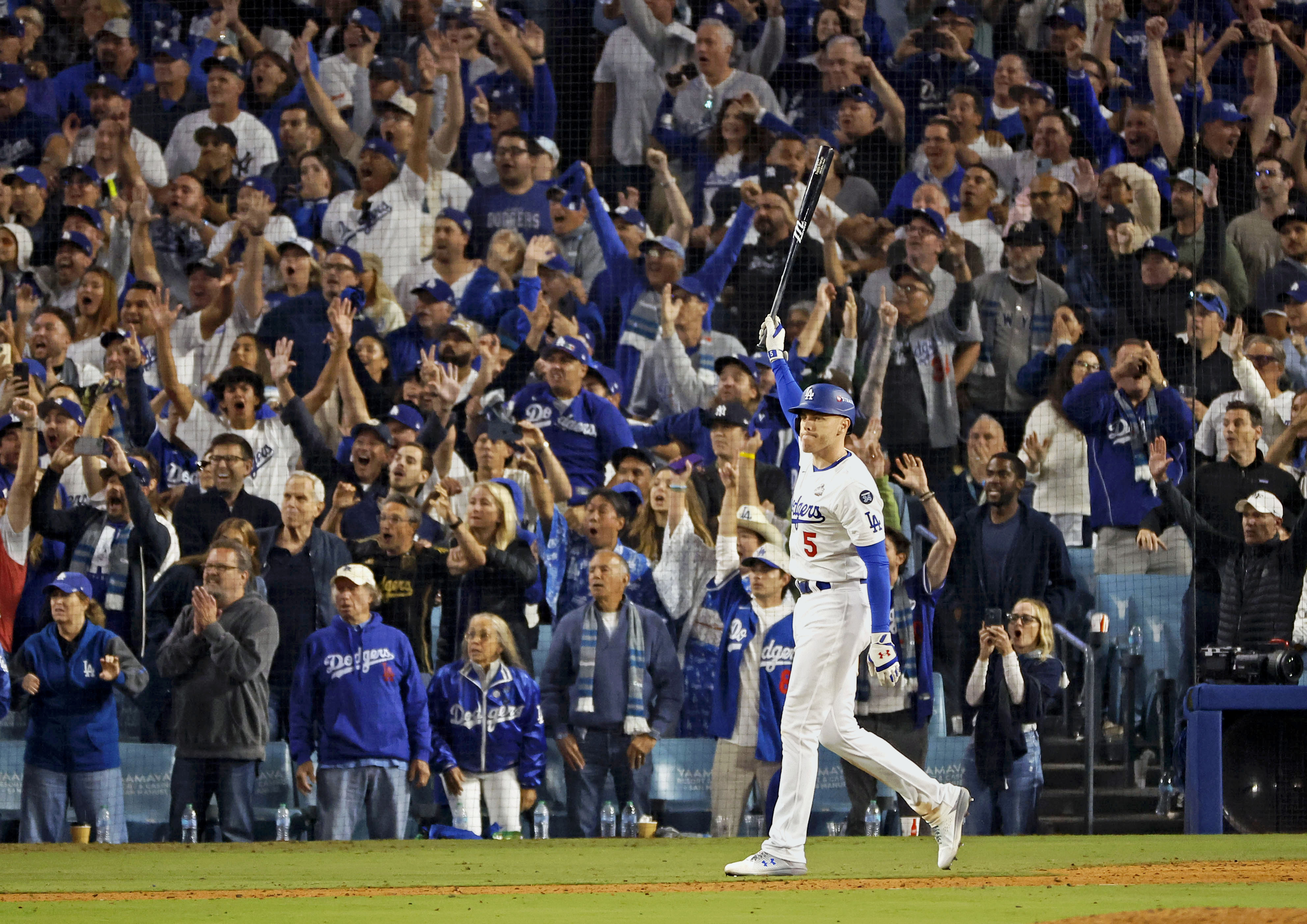 MLB】ド軍・フリーマンがワールドシリーズで放ったサヨナラ満塁本塁打