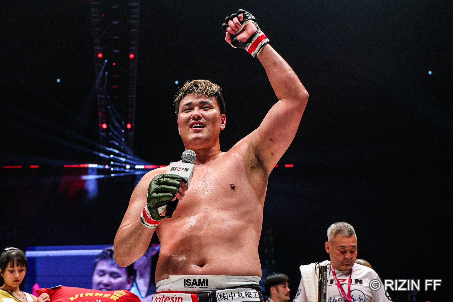 RIZIN.49】上田幹雄が左膝一閃で〝韓国の秒殺キング〟を鮮烈KO