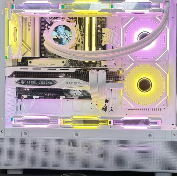 RTX5070の自作PC！コスパ重視や白統一ビルドを紹介 – クロックアップコア