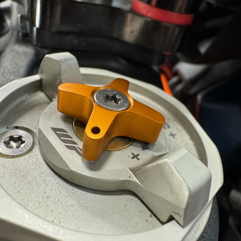 WP Compression/Rebound Knobs – Clean Speed