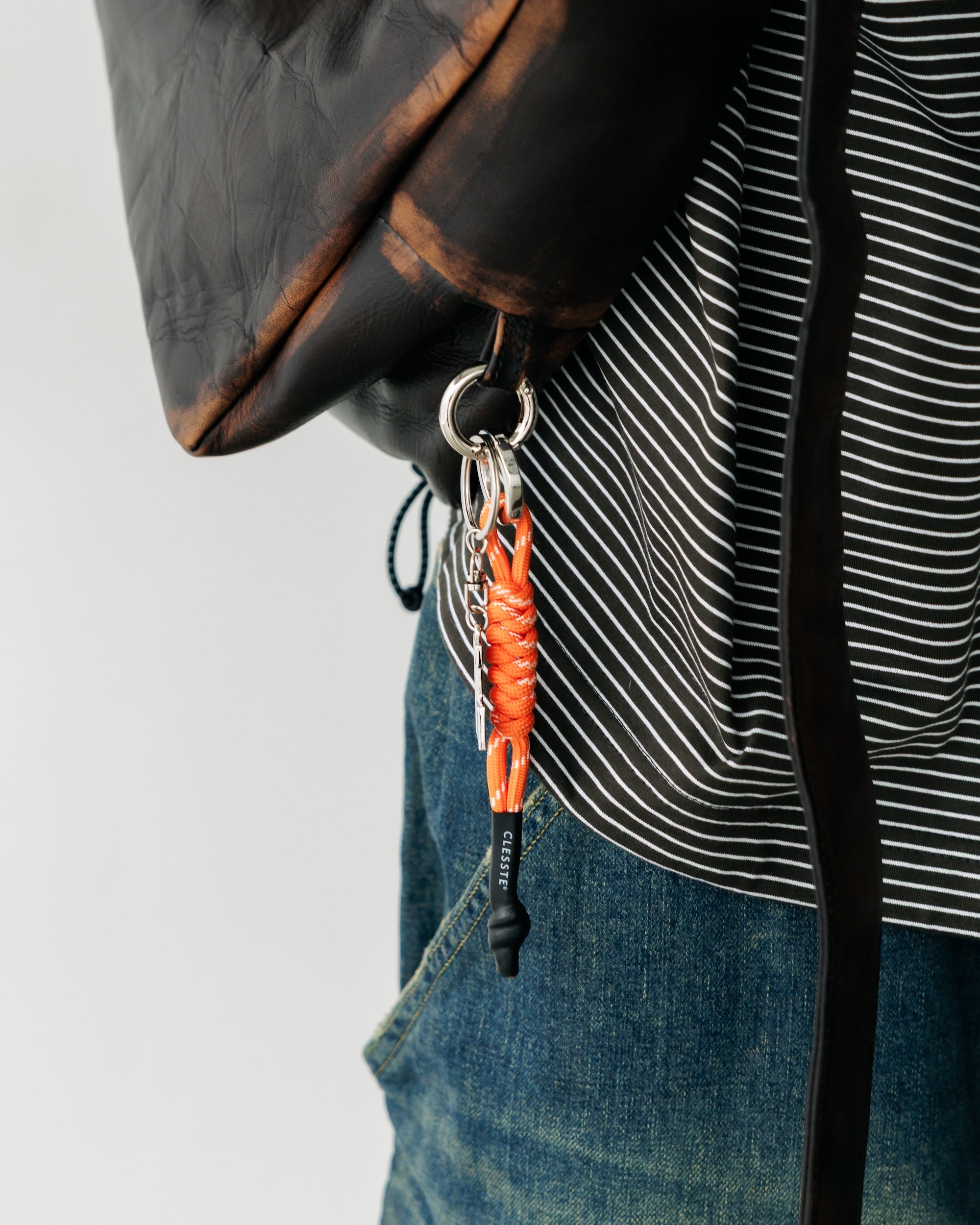 CORD CHARMS 001 (ORANGE)