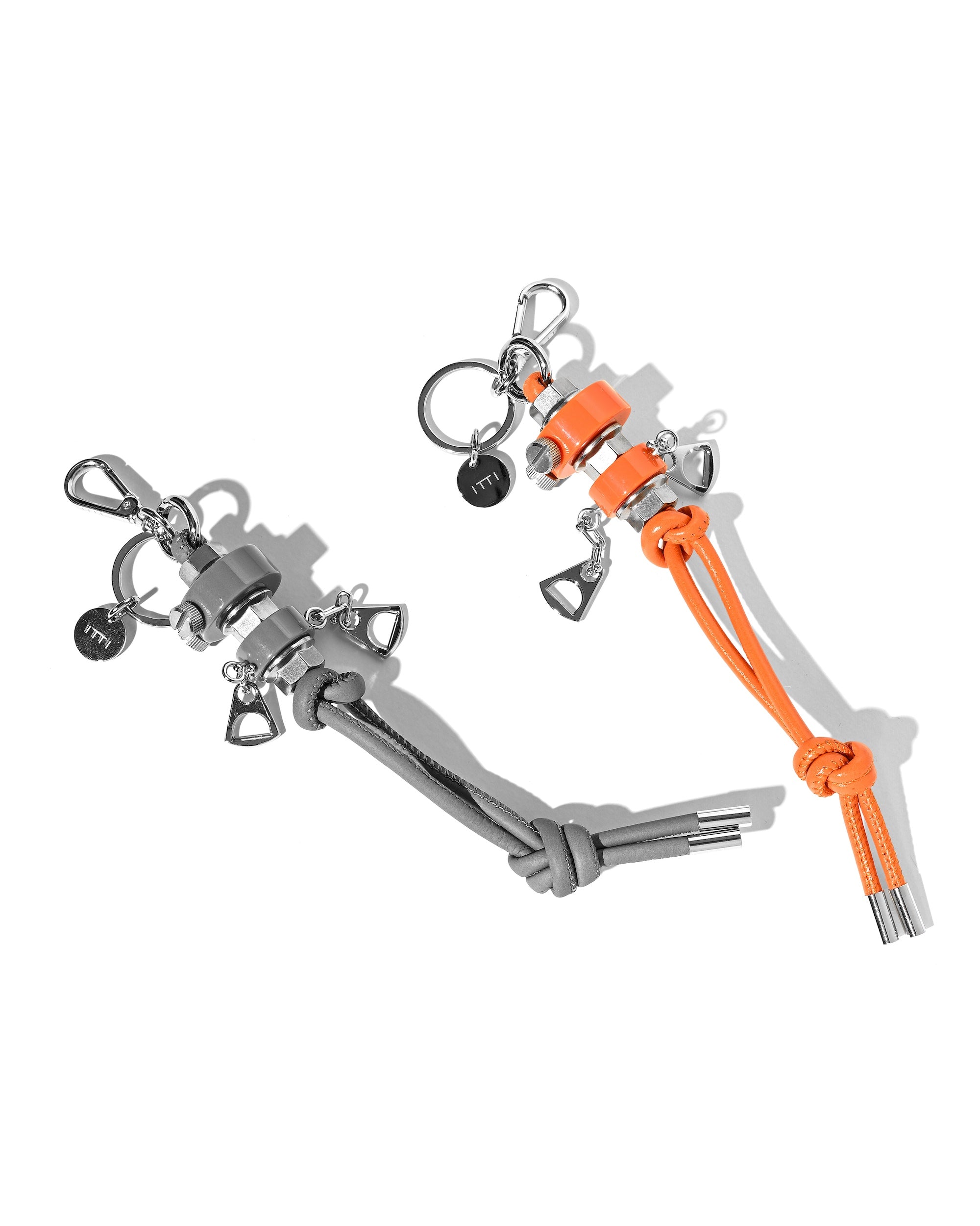 EX.】CRISTY ROBOT KNOT CHARM BY ITTI (ORANGE)