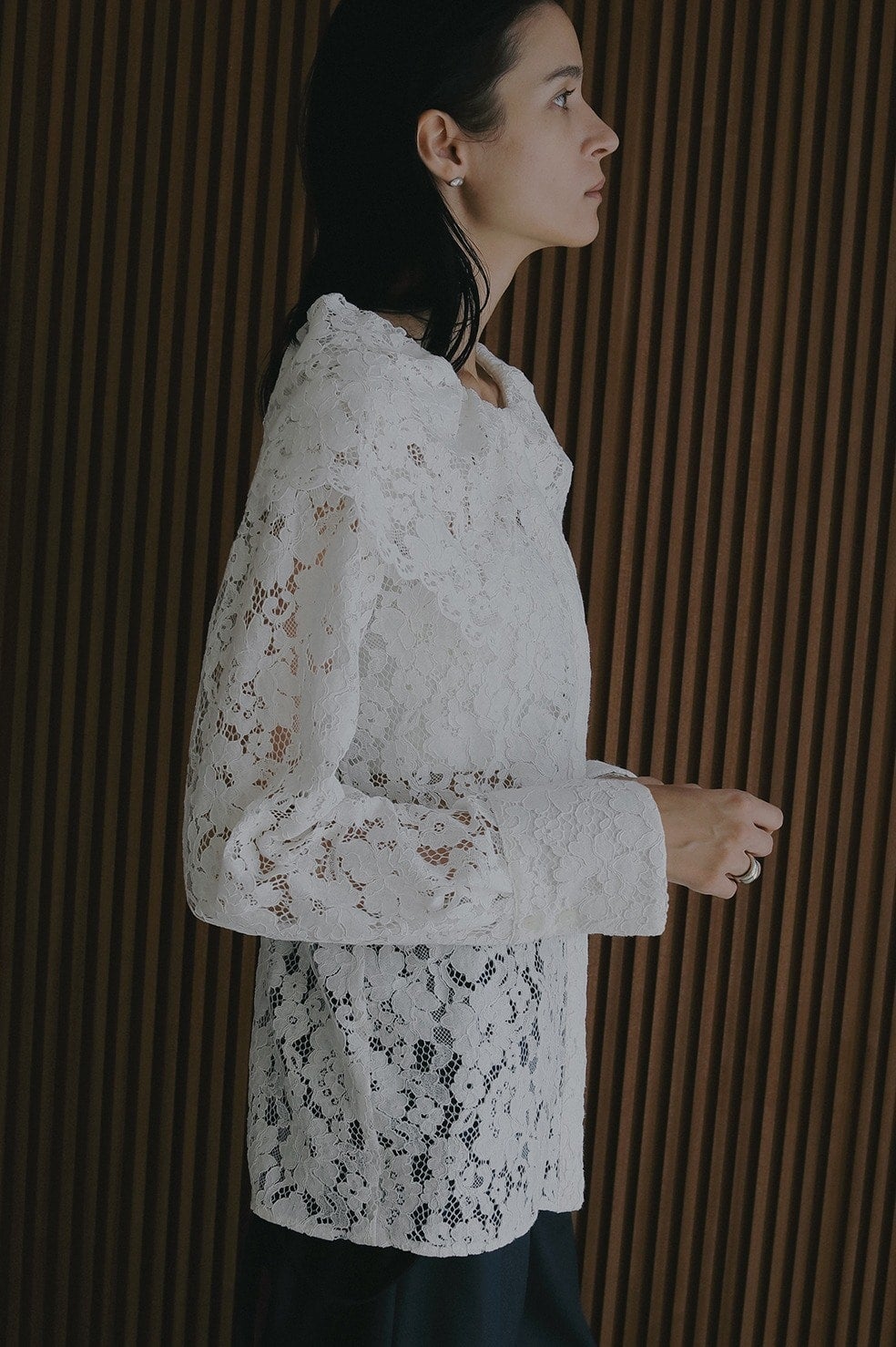 LACE COLLAR SHIRT｜TOPS(トップス)｜MANOF OFFICIAL ONLINE STORE