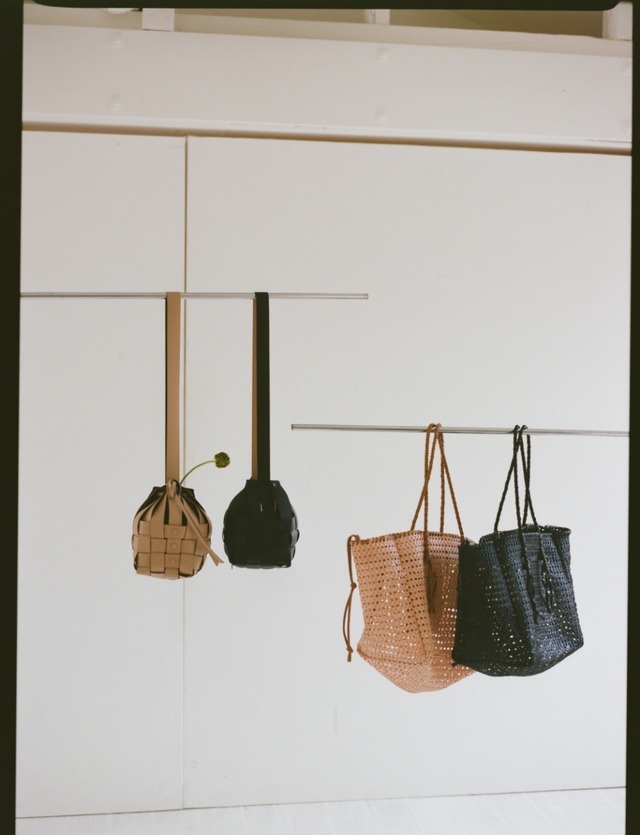 2月26日(水)から一部店舗で販売開始。