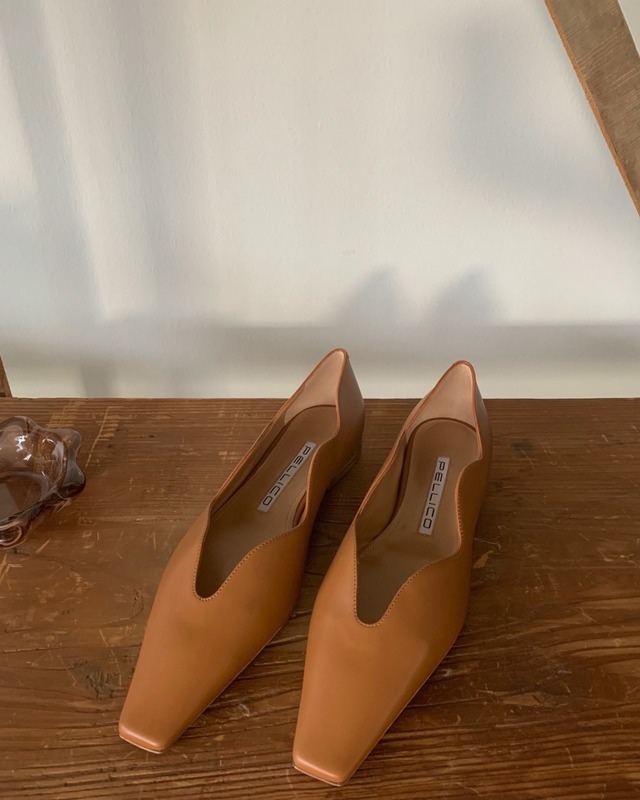 イタリアのブランド「PELLICO（ペリーコ）」のセレクトシューズが店舗