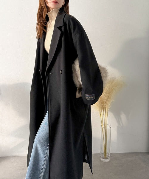 さっと、羽織るだけで高級感。フェイクウールダブルテーラードロング丈