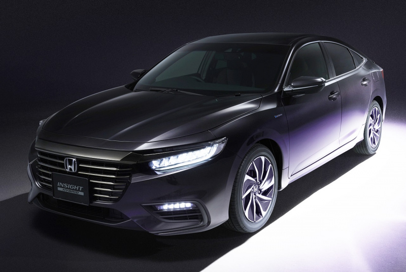 今冬発売予定の新型「ホンダ・インサイト」がホームページ上で先行公開