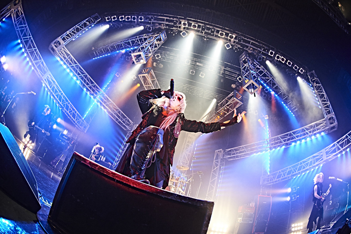 BORN 2016.5.26 Zepp DiverCity【SUPER BLACK MARKET】ライブレポート