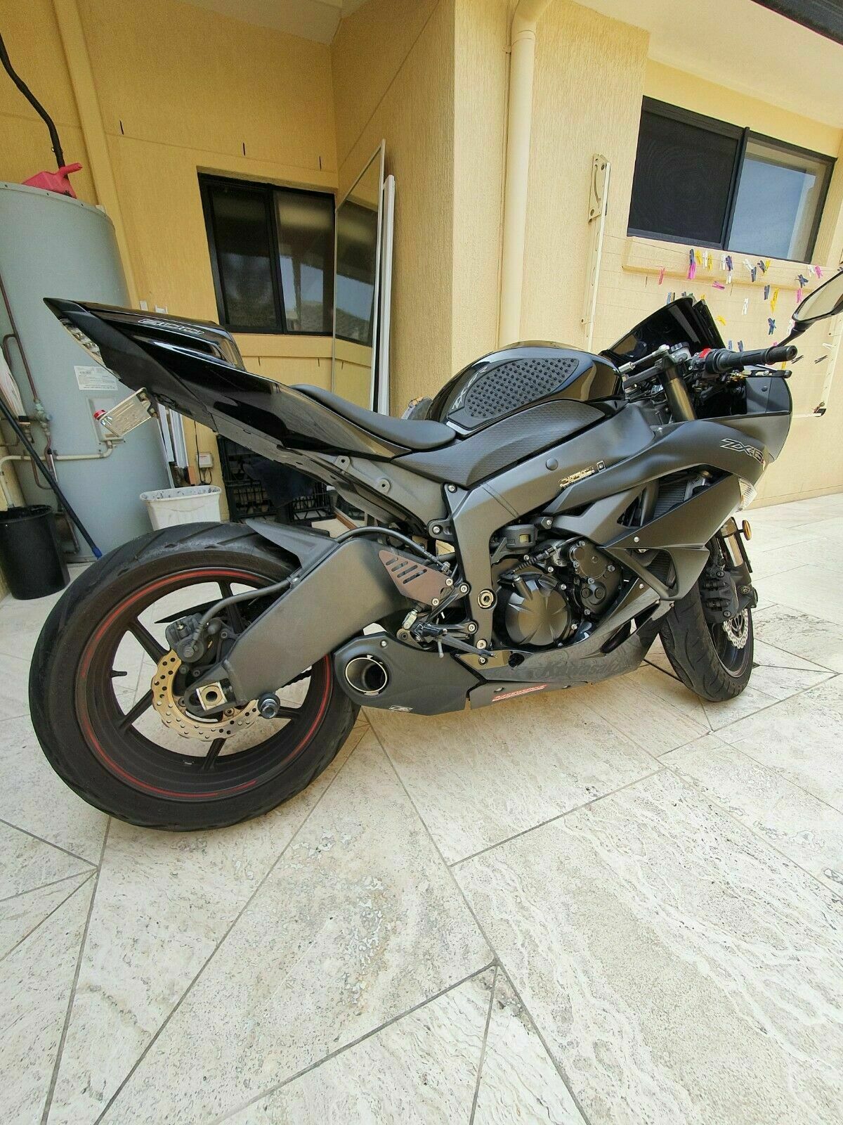 DISCONTINUED - 2009-12 Kawasaki Ninja ZX-6R CS Racing Slip-on