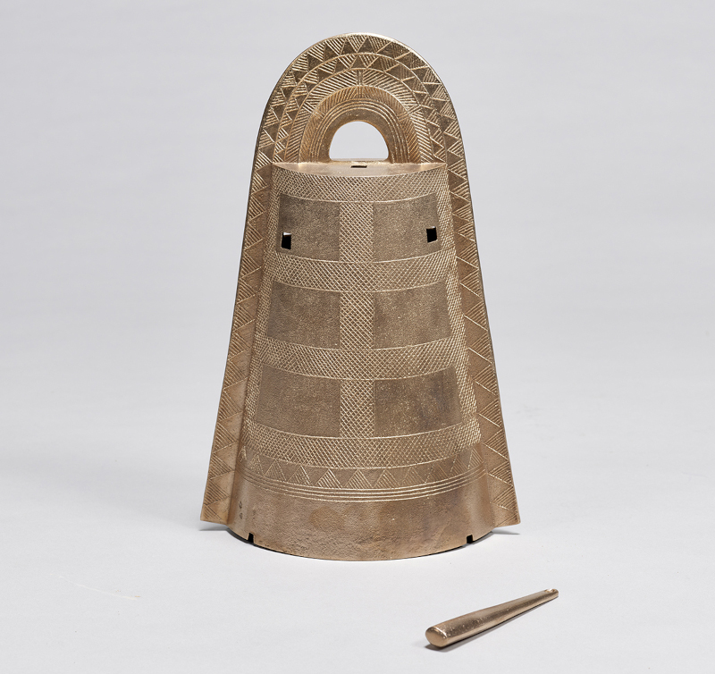 弥生時代の“ワザ”に挑む！Part2土製鋳型を用いた銅鐸の復元制作