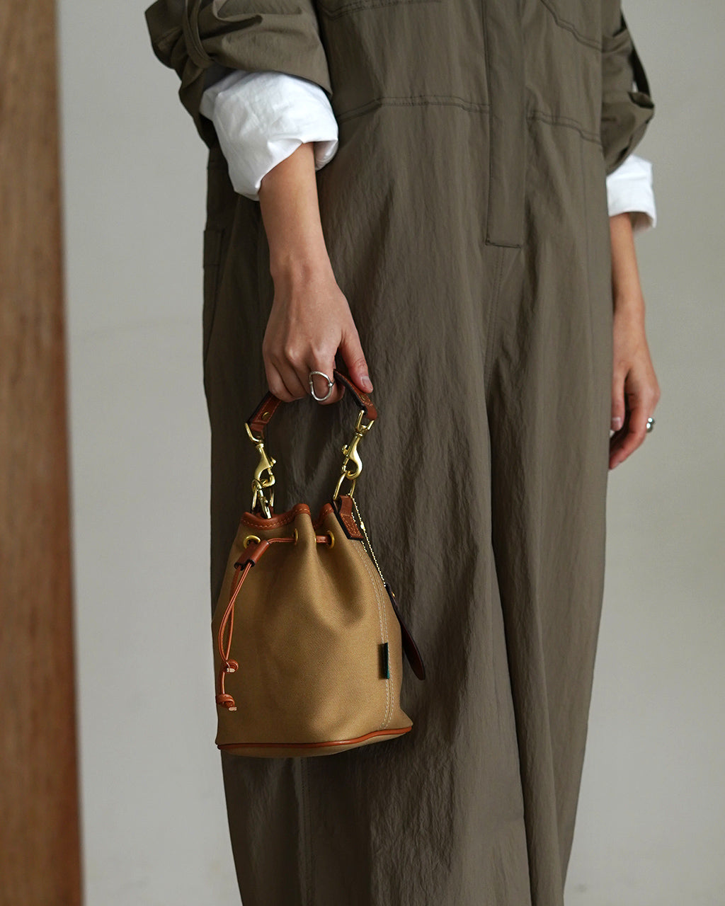 ブレディ Brady 巾着型バッグ ユニセックス ELY エリー 手持ち 肩掛け