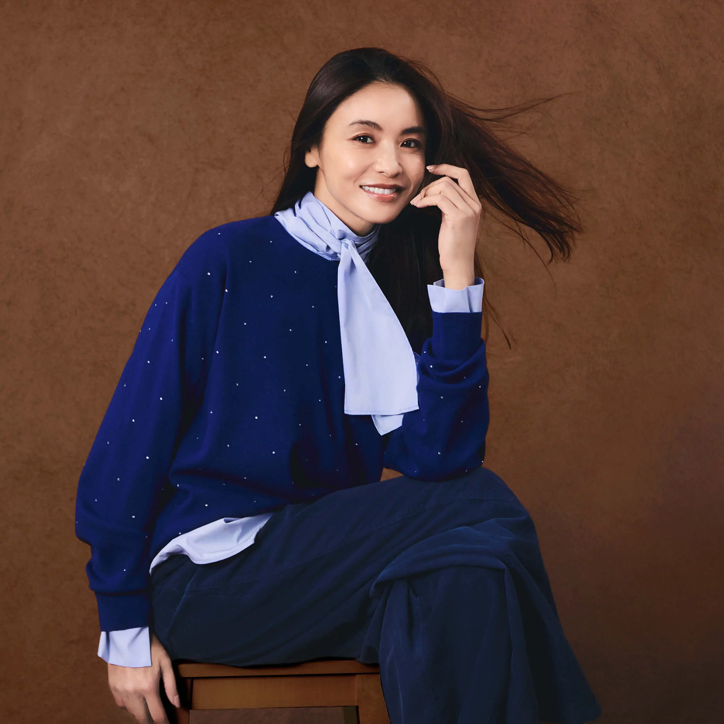 23区】滝沢眞規子が魅せる、冬の煌めきニットコレクション