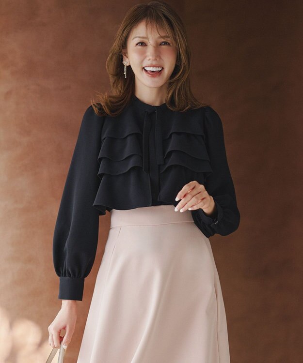 KUMIKYOKU NAVY】コンフォータブルドレープ フリルブラウス / 組曲